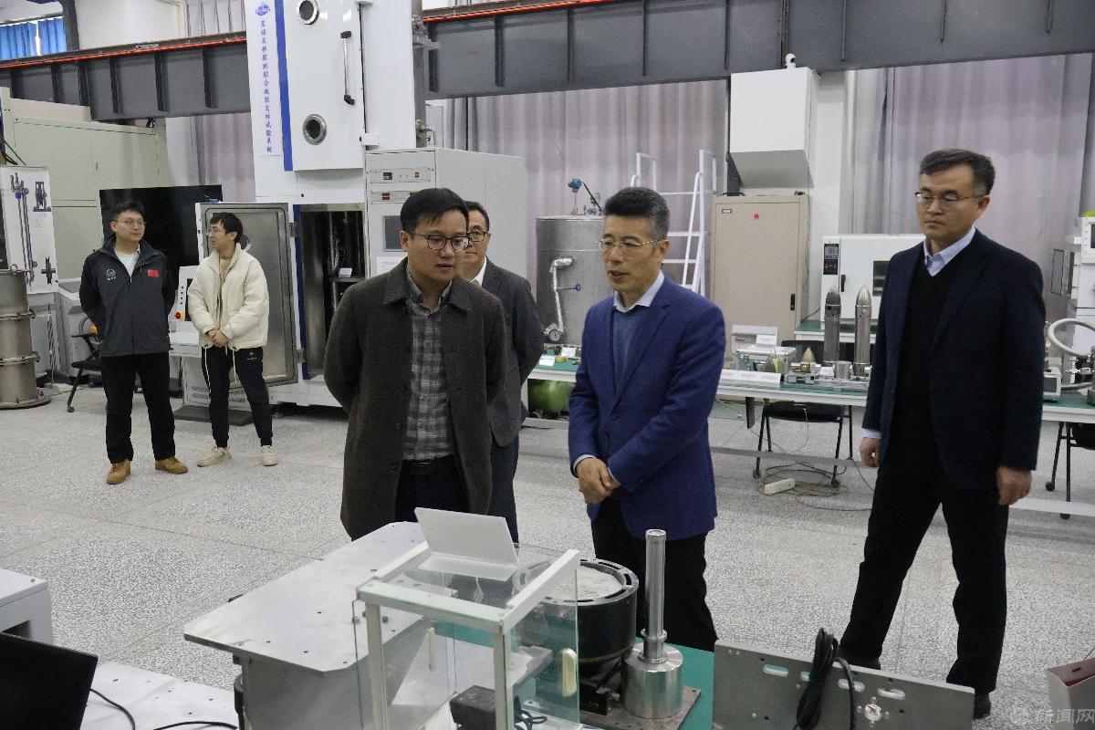 pe_副本.jpg pe_副本.jpg